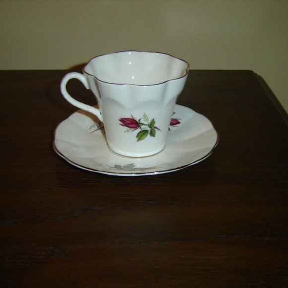 Rosina 2317 pink Rose embossed cup and saucer VGU - Picture 2 of 7